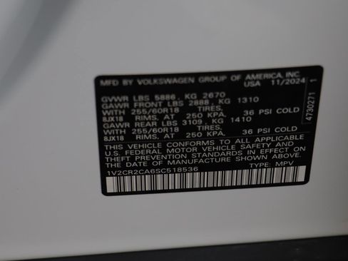 Used 2025 Volkswagen Atlas Peak Edition SE image 22