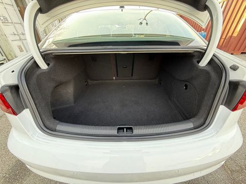 Used 2020 Audi A3 2.0T Premium image 25