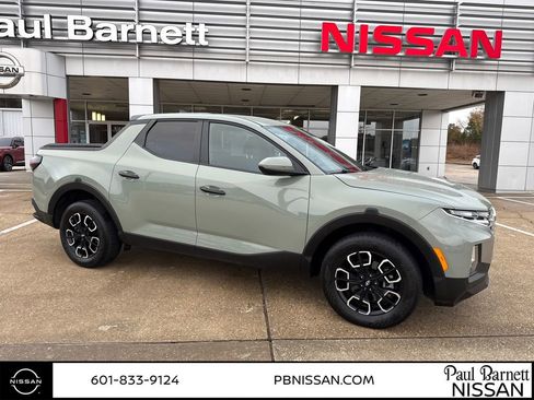 Used 2023 Hyundai Santa Cruz SEL image 7