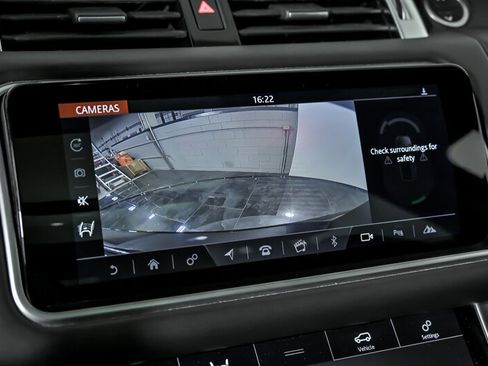 Used 2018 Land Rover Range Rover Sport Supercharged image 34