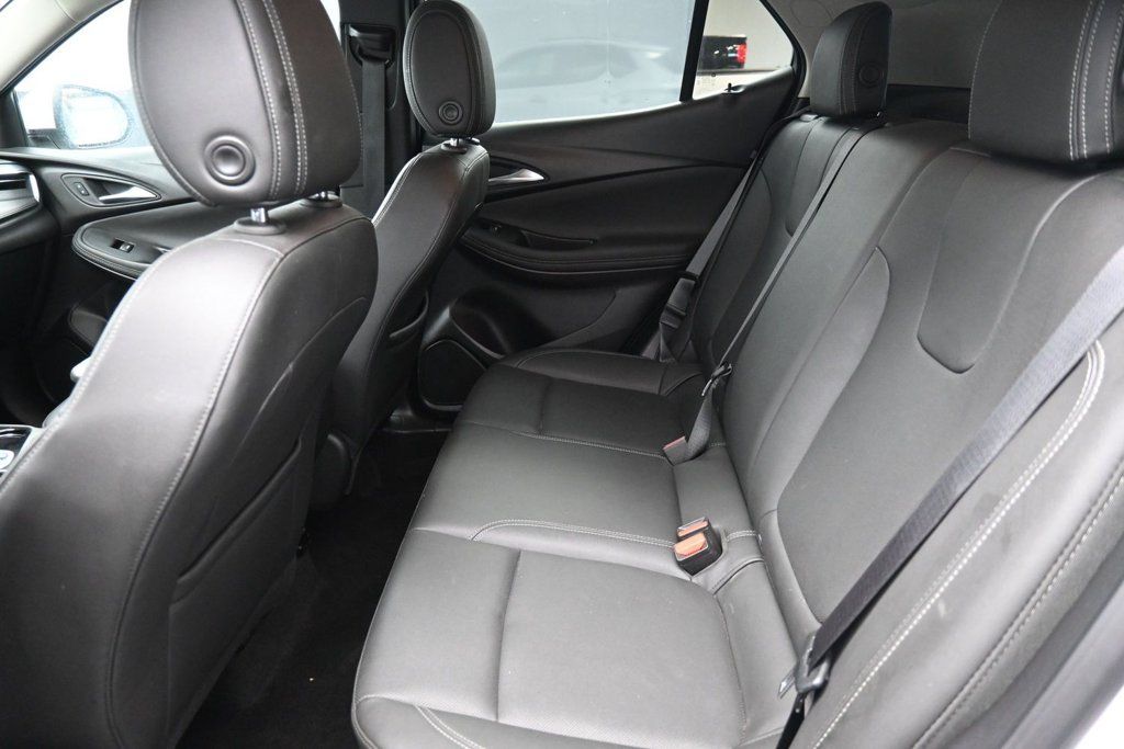 Used 2024 Buick Encore GX Sport Touring FWD image 20