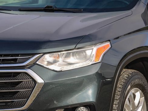 Used 2018 Chevrolet Traverse LT image 8