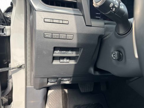 Certified 2025 Lexus GX 550 w/ Accessory Package (Z1) AWD/4WD image 33