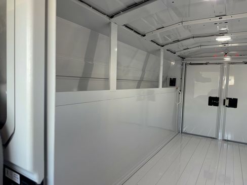 New 2026 Ford E-350 and Econoline 350 Super Duty w/ Power Equipment Group image 28