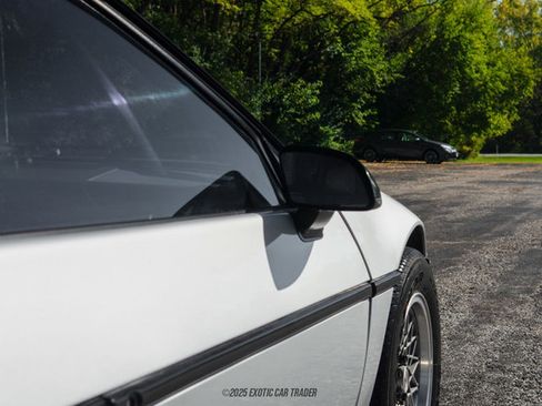 Used 1986 Pontiac Fiero GT image 94