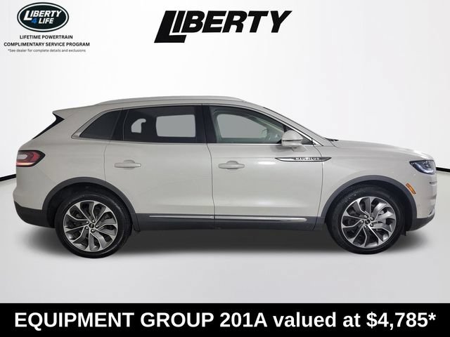 Used 2023 Lincoln Nautilus Reserve w/ Equipment Group 201A AWD/4WD image 2