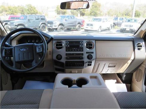 Used 2016 Ford F350 XLT image 7