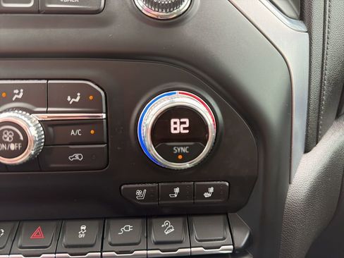 Used 2019 GMC Sierra 1500 SLT image 40