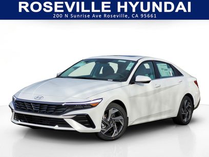 New 2025 Hyundai Elantra SEL