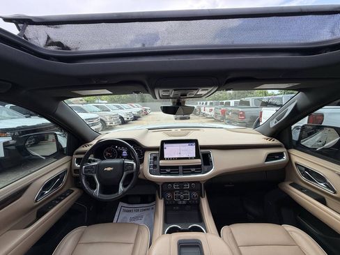 Used 2021 Chevrolet Suburban Premier AWD/4WD image 20