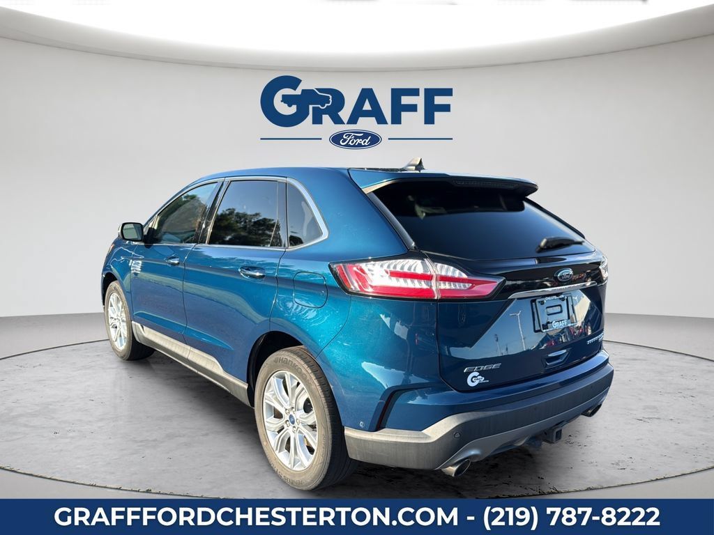 Used 2020 Ford Edge Titanium w/ Equipment Group 301A AWD/4WD image 9