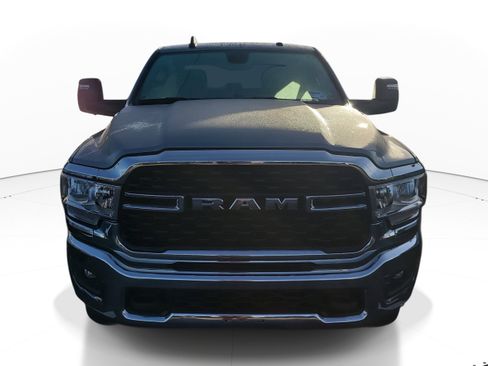 Used 2024 RAM 2500 Big Horn AWD/4WD image 2