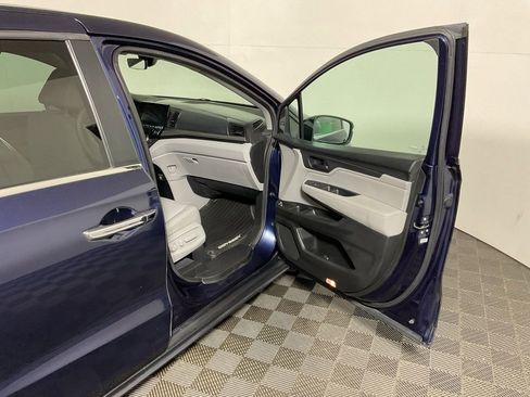 Used 2022 Honda Odyssey EX-L image 35