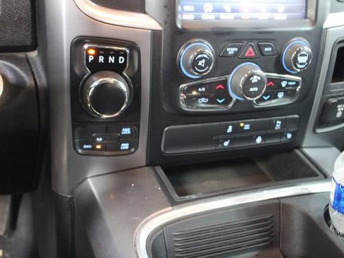 Used 2021 RAM 1500 Warlock AWD/4WD image 19