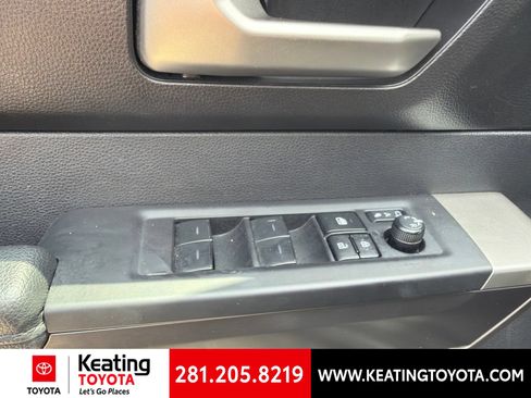 Used 2025 Toyota Sequoia SR5 AWD/4WD image 10
