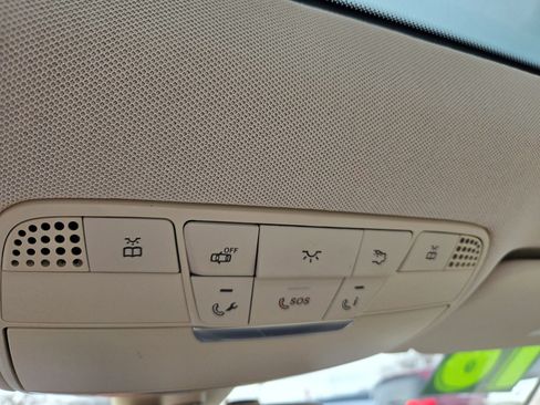 Used 2016 Mercedes-Benz C 300 4MATIC Sedan image 47