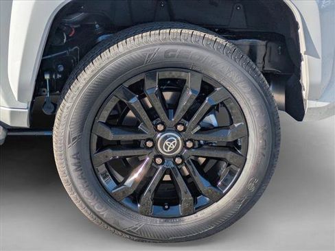 New 2026 Toyota 4Runner 4WD image 10