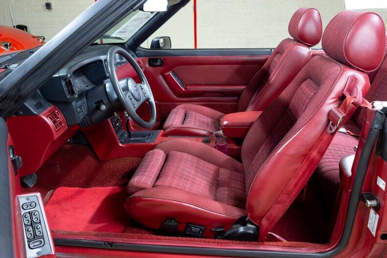 Used 1989 Ford Mustang GT RWD image 44