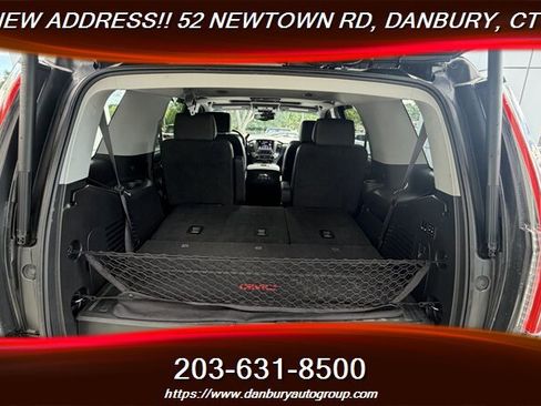 Used 2015 GMC Yukon Denali w/ Touring Package AWD/4WD image 32