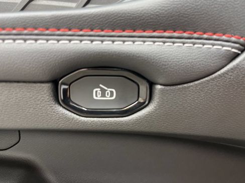 New 2026 Dodge Charger R/T AWD/4WD image 12