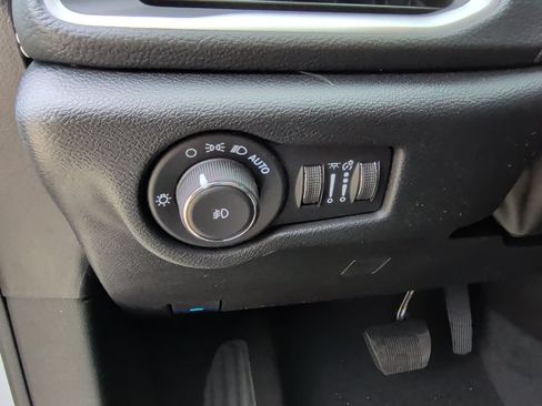 New 2026 Chrysler Pacifica Select w/ S Appearance Package FWD image 15