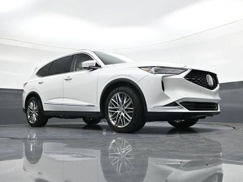 Used 2023 Acura MDX SH-AWD w/ Advance Package image 26