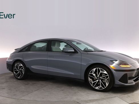 Used 2023 Hyundai Ioniq 6 SEL RWD image 14