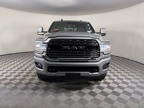 Used 2024 RAM 2500 Limited AWD/4WD image 11
