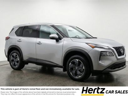 Used 2025 Nissan Rogue SV
