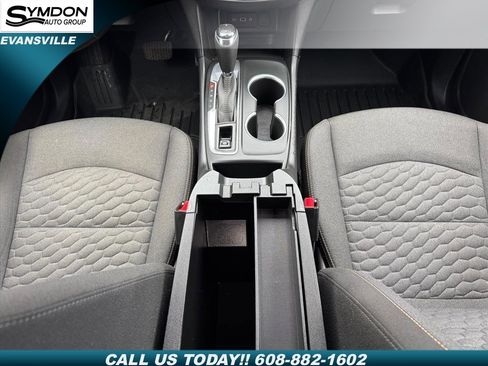 Used 2021 Chevrolet Equinox LT image 16