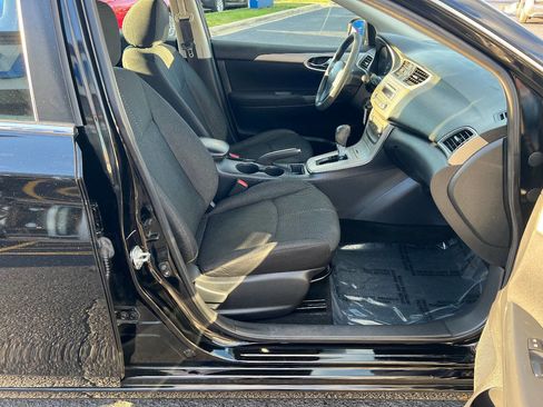Used 2013 Nissan Sentra S image 23