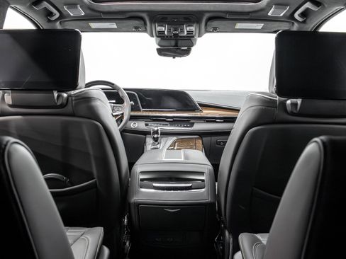 Used 2022 Cadillac Escalade Sport Platinum image 51