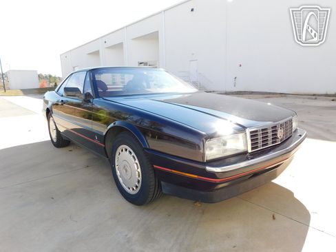 Used 1989 Cadillac Allante image 37
