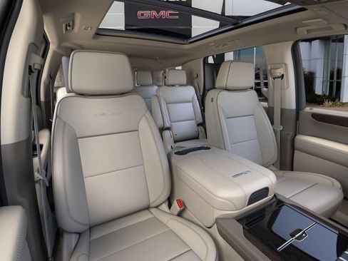 New 2026 GMC Yukon Denali w/ Advanced Technology Package AWD/4WD image 16