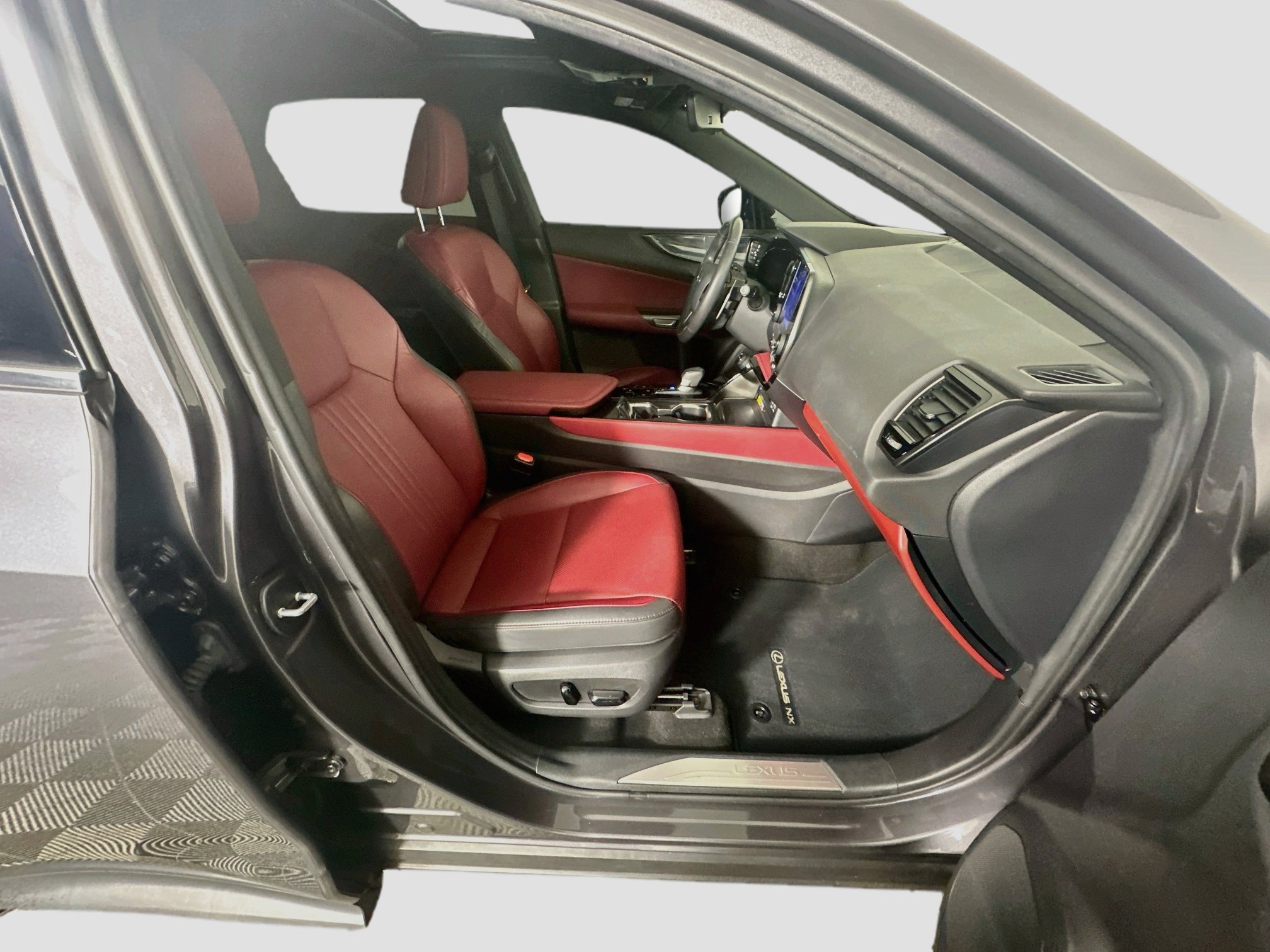 Used 2024 Lexus NX 250 FWD image 31