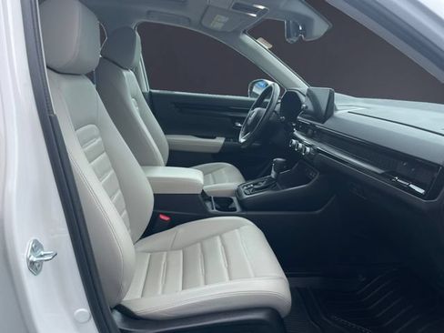Used 2024 Honda CR-V EX-L image 15