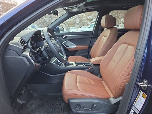 Used 2023 Audi Q3 2.0T Premium Plus image 18