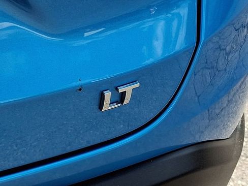 Certified 2025 Chevrolet Trax LT FWD image 29