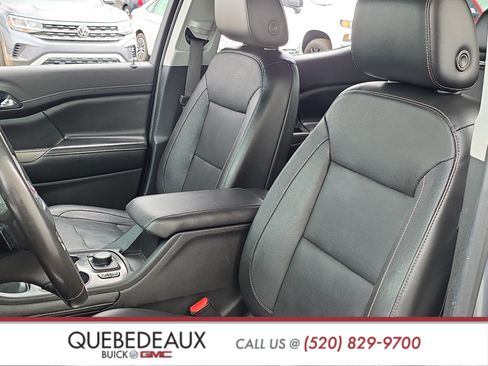 Used 2020 GMC Acadia SLT w/ Premium Package FWD image 12