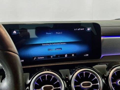 Used 2021 Mercedes-Benz CLA 250 image 27