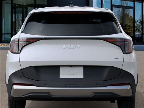 New 2026 Kia Sportage LX FWD image 13