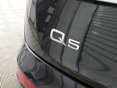 Certified 2023 Audi Q5 2.0T Premium w/ Convenience Package image 19