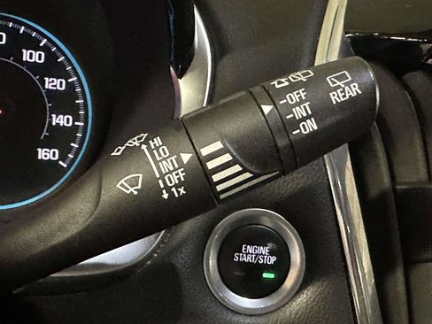 Used 2020 Chevrolet Traverse LT AWD/4WD image 35