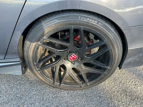 Used 2019 Honda Accord Sport image 9