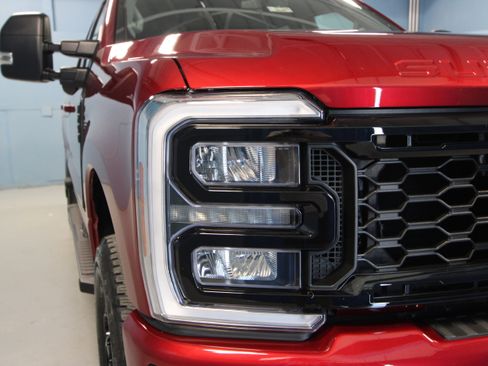 New 2026 Ford F250 XLT w/ XLT Premium Package image 35