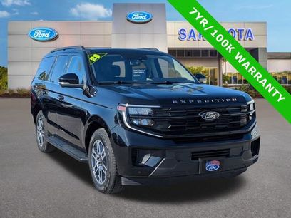 Certified 2025 Ford Expedition Active