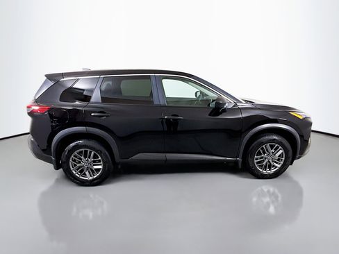 Used 2023 Nissan Rogue S AWD/4WD image 8