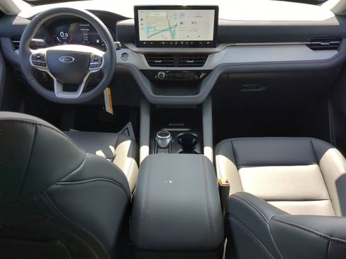 New 2025 Ford Explorer Active w/ Active Comfort Package image 46