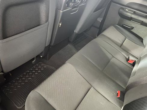 Used 2012 Chevrolet Silverado 2500 LT w/ Interior Plus Package image 25