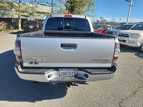 Used 2011 Toyota Tacoma PreRunner w/ TRD Sport Pkg image 4